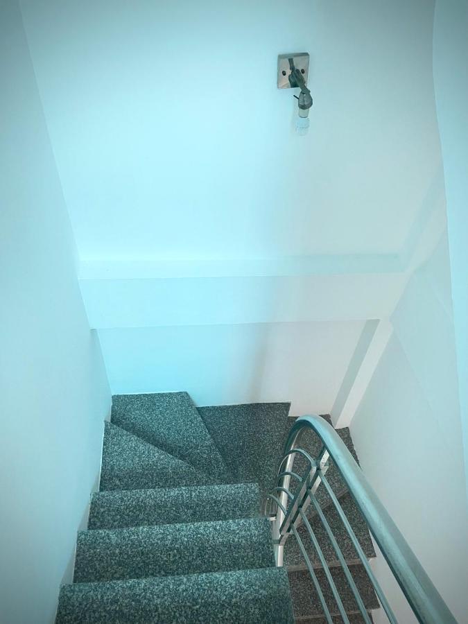 Bed and Breakfast Omo House - Old Quarter - Easy Self Checkin Ханой Экстерьер фото